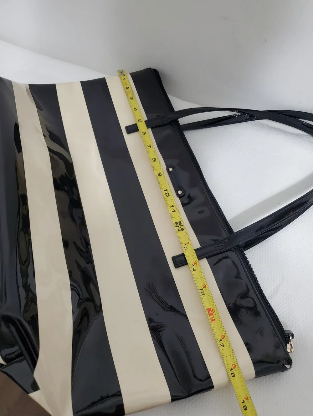 Kate Spade Penn Valley Sophie Tote Ivory Black Striped